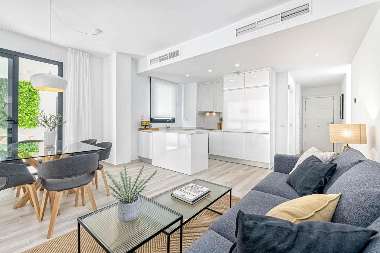 Constancia Apartment In Malaga By Solaga Holiday Homes Eksteriør billede