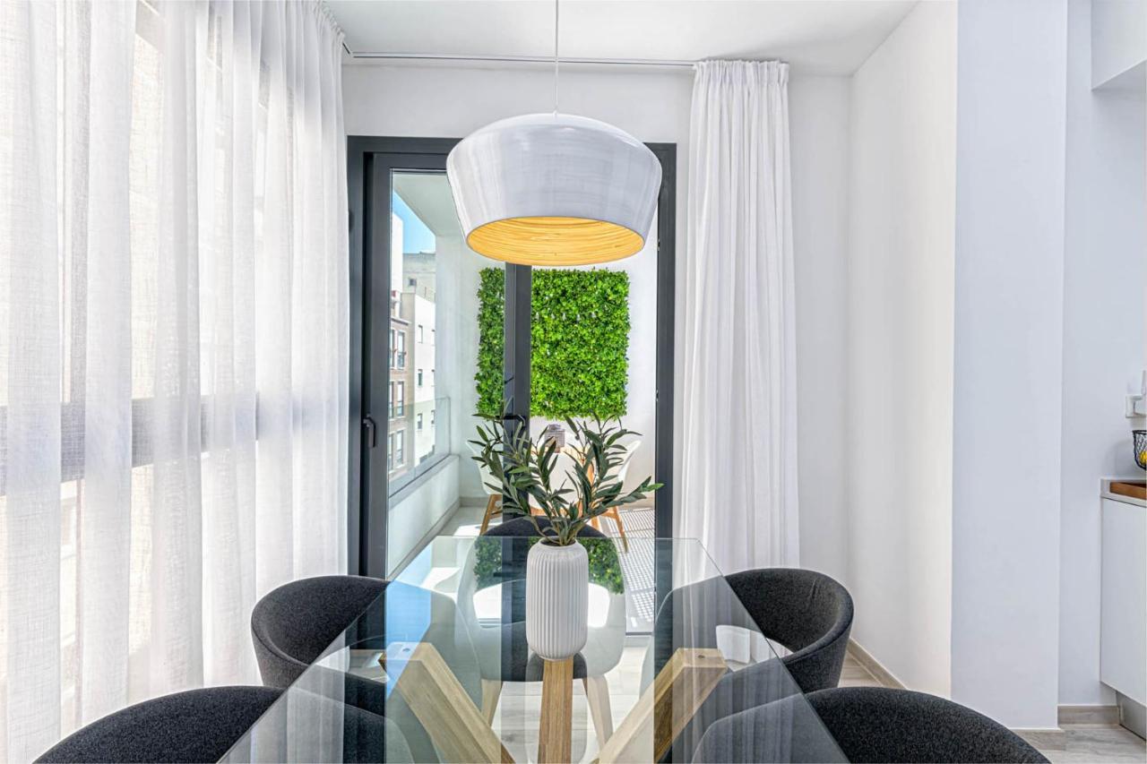 Constancia Apartment In Malaga By Solaga Holiday Homes Eksteriør billede