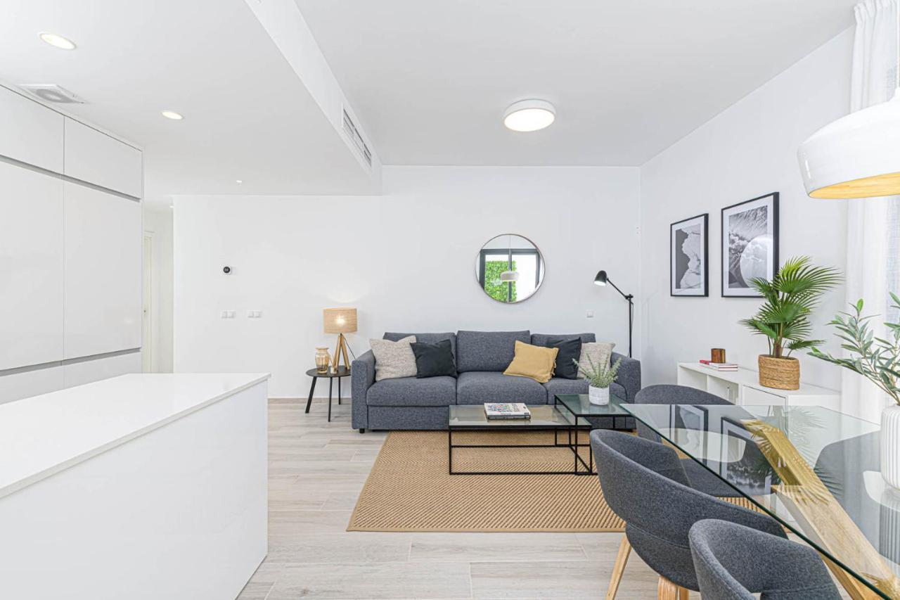 Constancia Apartment In Malaga By Solaga Holiday Homes Eksteriør billede